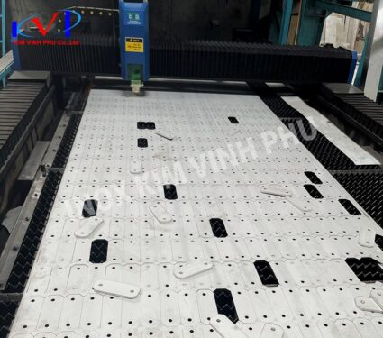 Gia công bản mã inox