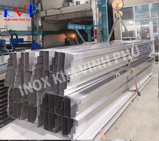 Máng Xối Inox 304 - Báo giá máng xối inox - Gia công theo yêu cầu