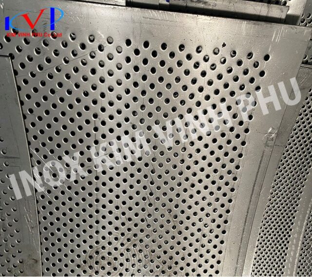 Tấm inox là gì? Các loại và ứng dụng của tấm inox trong đời sống