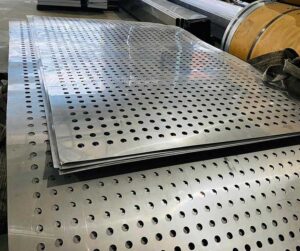 Quy trình sản xuất tấm inox đục lỗ