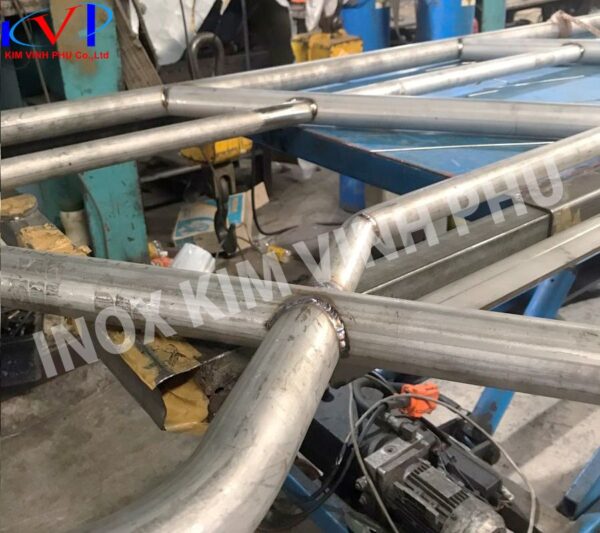 Gia công lan can inox công nghiệp số lượng lớn - Inox Kim Vĩnh Phú