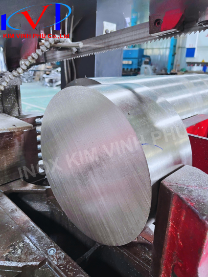 Cưa láp inox 316 tại Inox Kim Vĩnh Phú