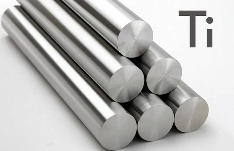 Quá trình mạ titan inox được thực hiện dựa trên nguyên lý bay hơi và lắng đọng vật lý với thiết bị máy móc hiện đại